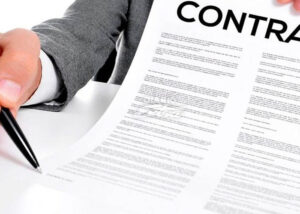 Contrato e documentos representam a proteção jurídica dos honorários advocatícios